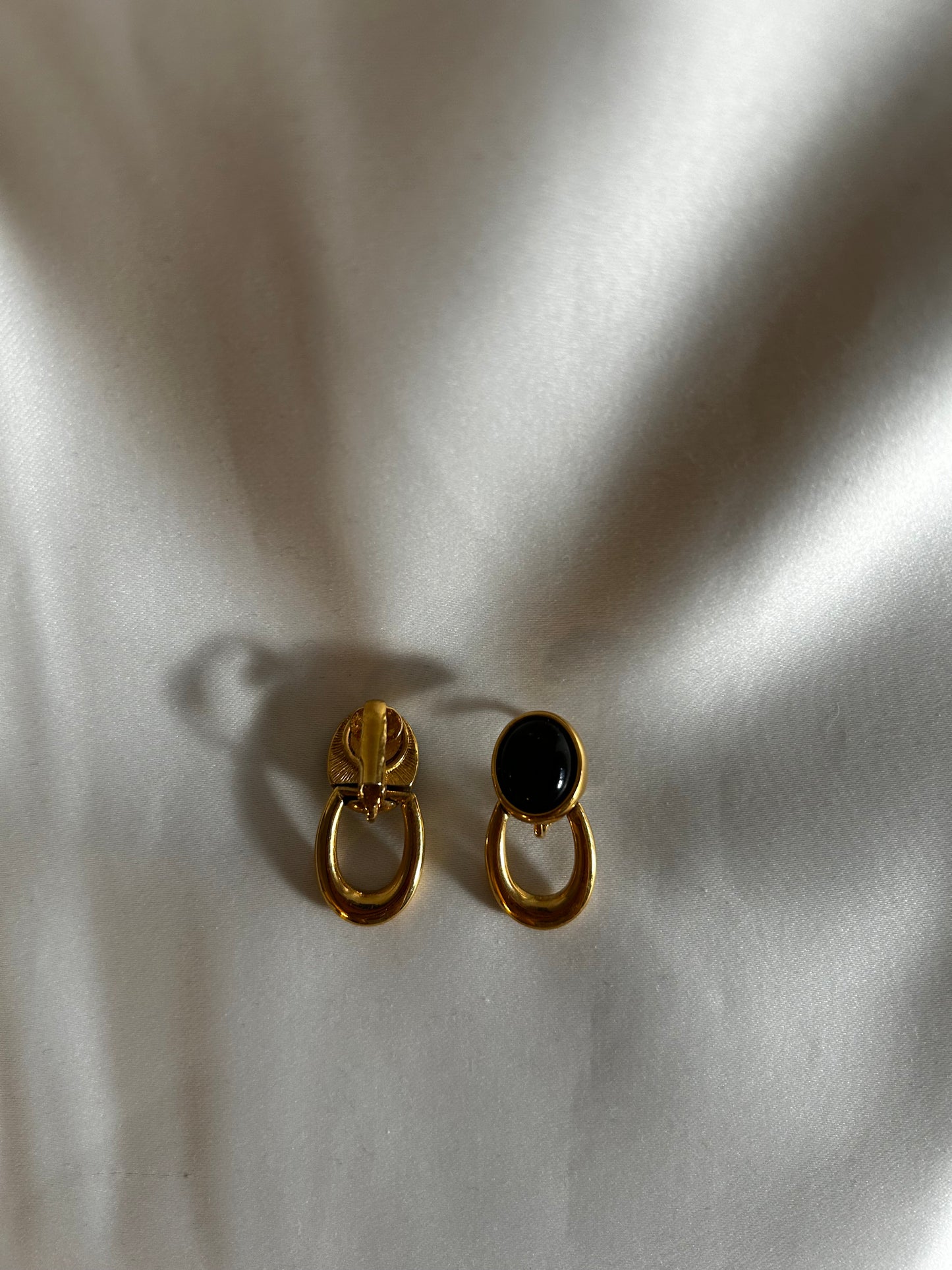 Vintage Oval Onyx Earrings