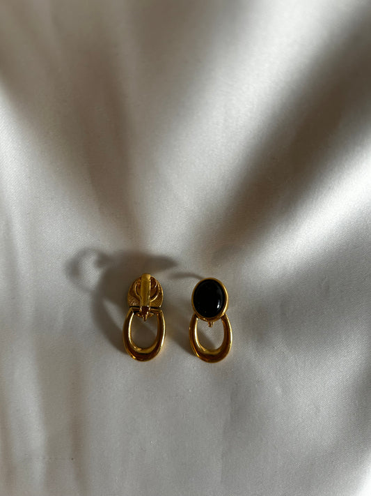 Vintage Oval Onyx Earrings