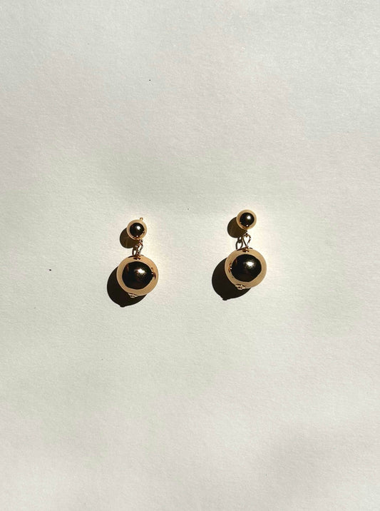 Naomi Earrings in Gold